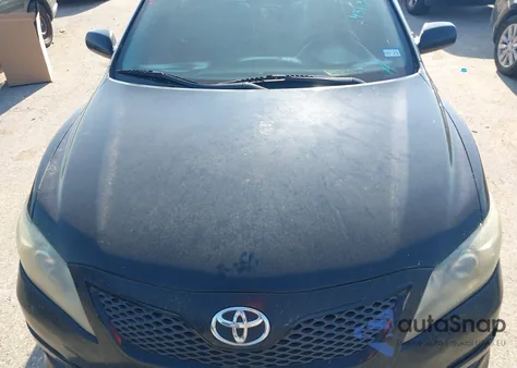 2011 Toyota Camry Se V6 z USA, uszkodzony, nr VIN 4T1BK3EK1BU126244